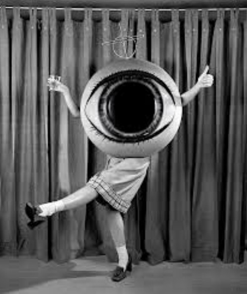 That's some crazy dancing....