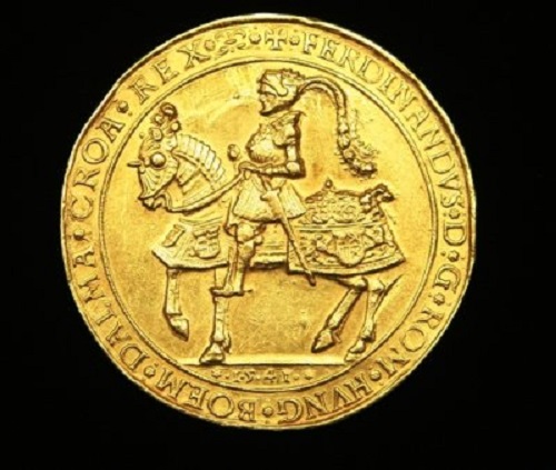 About the Kingdom of Saguenay...hey, what's the shiny thing?